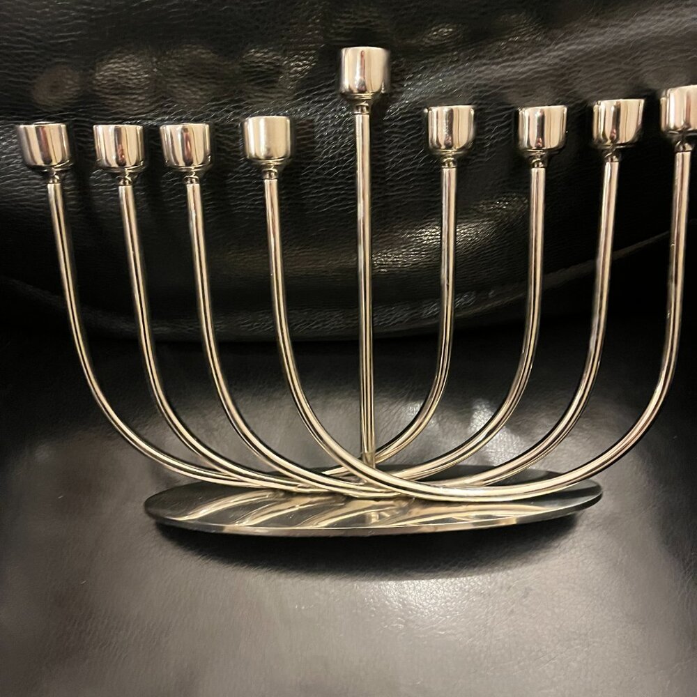 Pottery Barn Rachel menorah - Picture 3 of 6